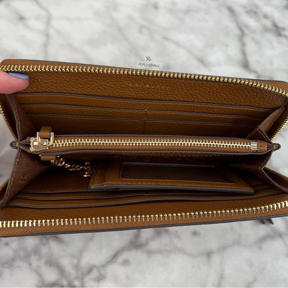 Tory Burch Large Thea Zip Continental Wallet & ID Holder Case In Moose Brown - Picture 11 of 12